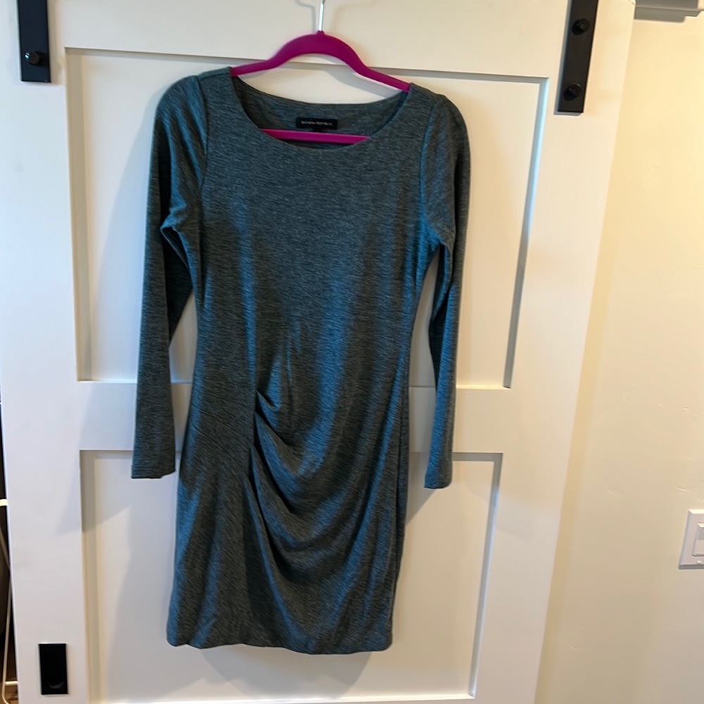 Green banana republic dress